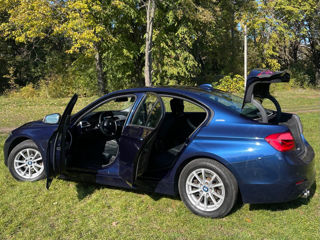 BMW 3 Series foto 4