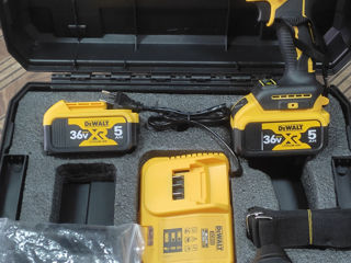 Гайковёрт(винтоверт) Dewalt 36v 5 am акумуляторный foto 1