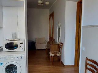 Apartament cu 2 camere, 70 m², Centru, Chișinău foto 3