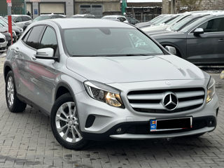 Mercedes GLA foto 1