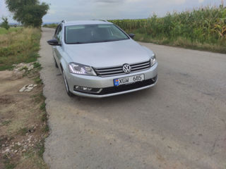 Volkswagen Passat foto 2