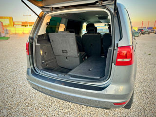 Volkswagen Sharan foto 10