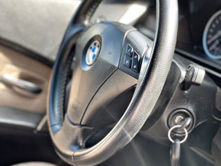 BMW 5 Series foto 7