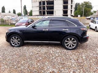 Infiniti FX foto 4