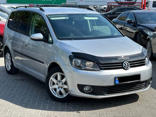 Volkswagen Touran foto 5