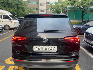 Volkswagen Touareg foto 5