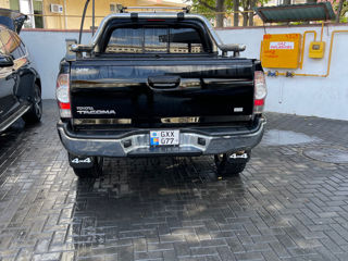 Toyota Tacoma foto 8