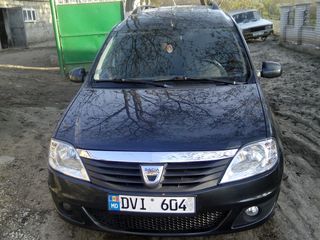 Dacia Logan foto 1