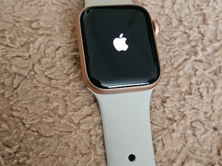 Apple Watch Series SE, 40 mm foto 3