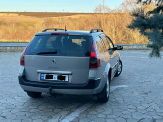 Renault Megane foto 8