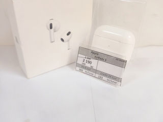 Apple AirPods 3  2190lei