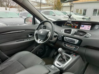 Renault Grand Scenic foto 16