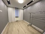 Spre vinzare urgenta apartament cu 4 camere  in Bloc Nou Design Unic foto 9