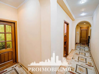 Apartament cu 2 camere, 61 m², Centru, Chișinău foto 5