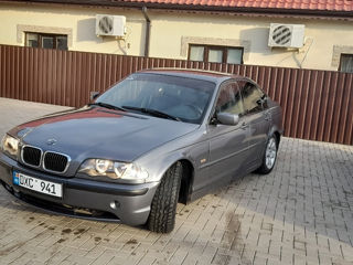 BMW 3 Series foto 3