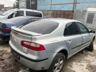 Renault Laguna foto 2