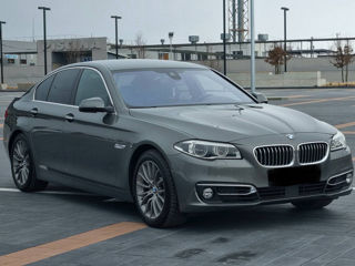 BMW 5 Series foto 1