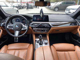 BMW 5 Series foto 14