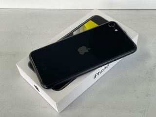 iPhone SE 2020 64 GB