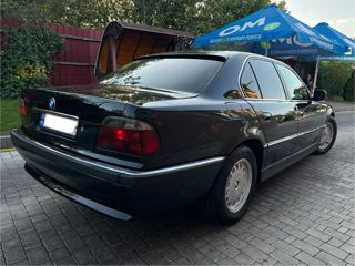 BMW 7 Series foto 5