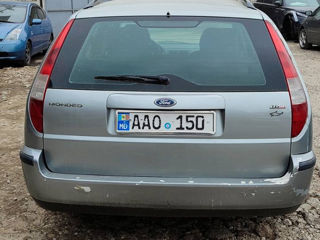 Ford Mondeo foto 6