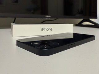 iphone 13 128 GB Midnight foto 6