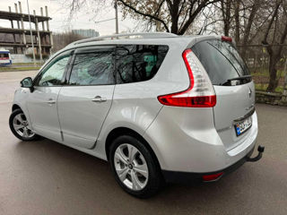 Renault Grand Scenic foto 11