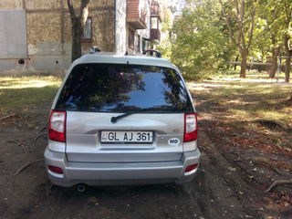 KIA Joice foto 2