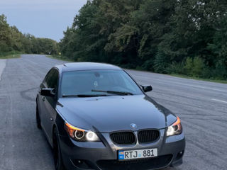 BMW 5 Series foto 9