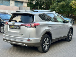 Toyota Rav 4 foto 5