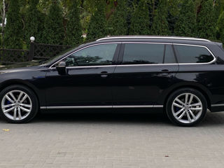 Volkswagen Passat foto 2