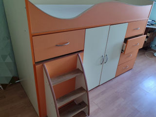Se vinde pat la mansardă pentru copii cu zonă de lucru (second-hand) foto 9