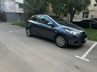 Mazda 2 foto 3