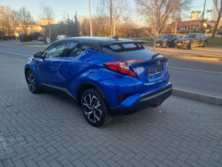 Toyota C-HR foto 7