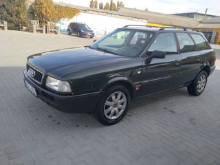 Audi 80