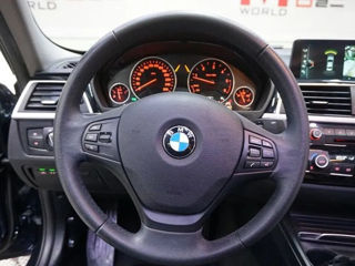 BMW 3 Series foto 12