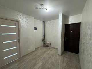 Apartament cu 2 camere, 60 m², Botanica, Chișinău foto 5