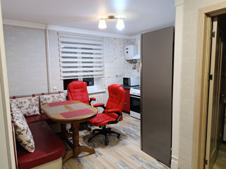 Apartament cu 1 cameră, 45 m², Buiucani, Chișinău foto 5