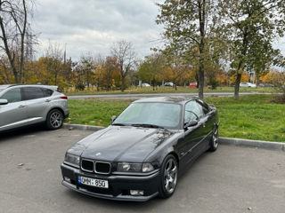 BMW 3 Series Coupe foto 3