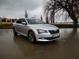 Skoda Superb foto 3