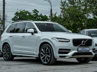 Volvo XC90 foto 1