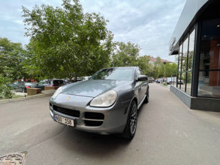 Porsche Cayenne foto 1