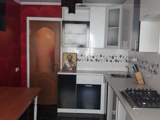 apartament cu doua odai foto 9