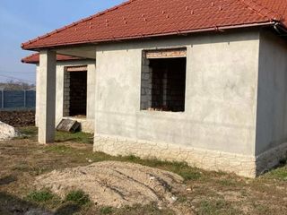 Casa varianta sura în Corjova la 20 km de la Chișinău foto 2