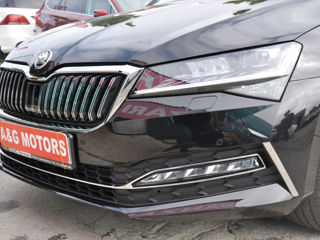 Skoda Superb foto 4