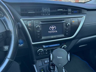 Toyota Auris foto 4