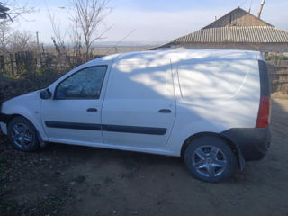 Dacia Logan foto 5