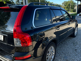 Volvo XC90 foto 1