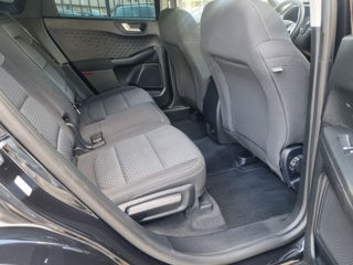 Ford Kuga foto 17