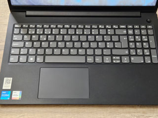 Lenovo 15.6" FullHD (i5 11Gen, ram 16Gb, SSD 512 NVME, Intel Irys XE) foto 6